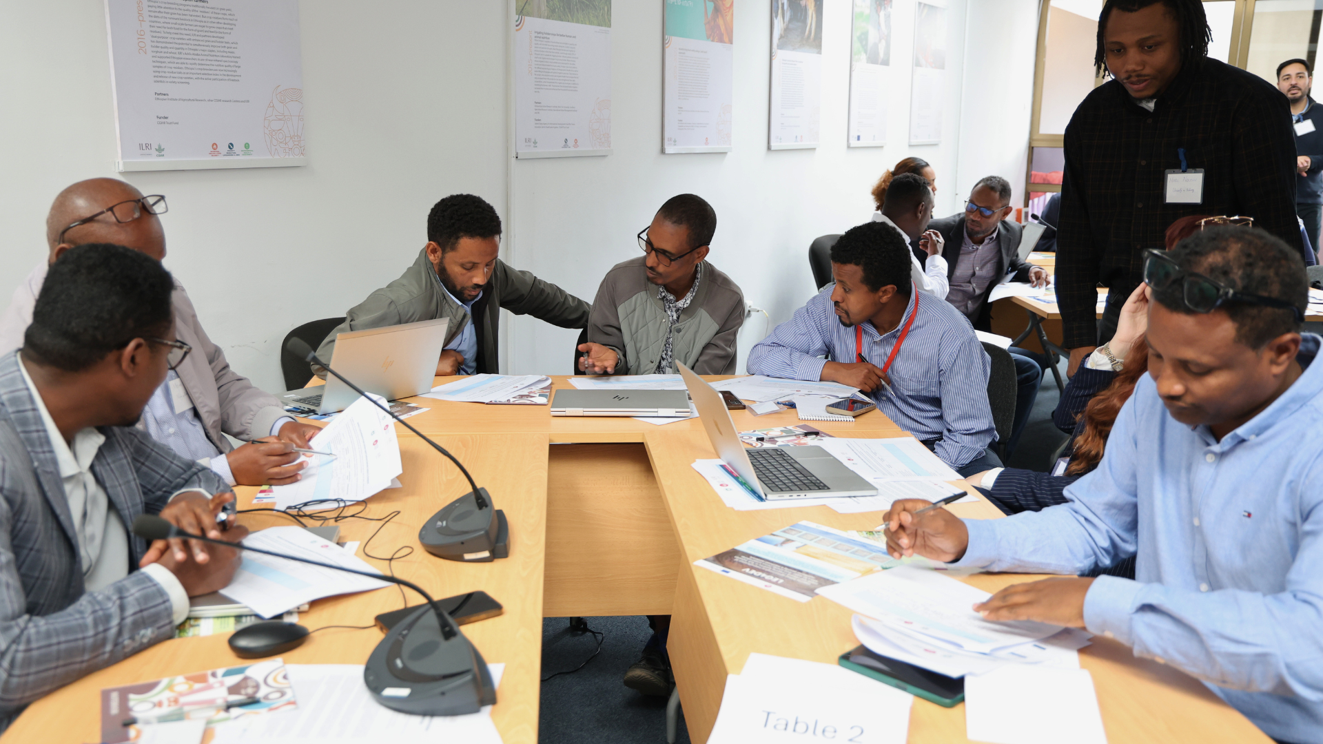 Addis Ababa Stakeholders Review the New EcoFoodSystems’ City Regional Decision-Support Dashboard